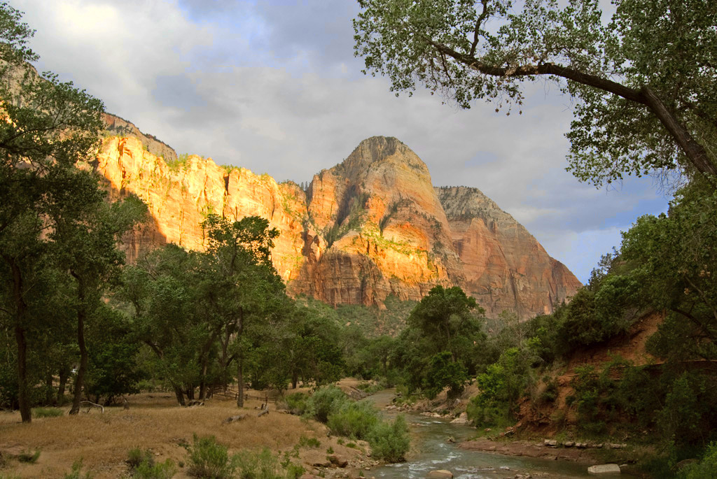 zion09-edit5_downsized-jpg