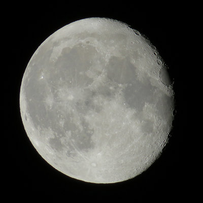 moon_161018_4127-crop-usm.jpg